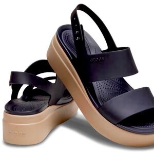 Crocs Brooklyn Low Wedge Size US/10, Eur/41-42, UK/8